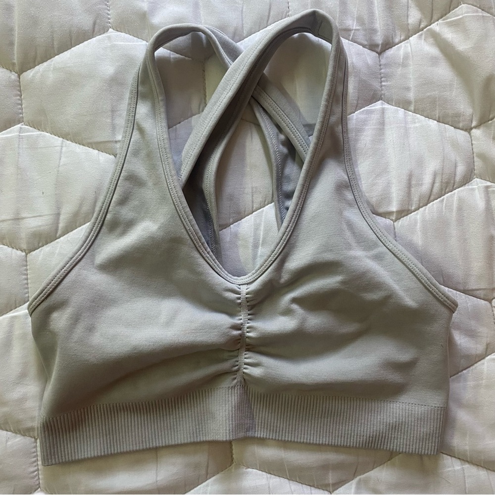 Size Small Alphalete Amplify Sports Bra